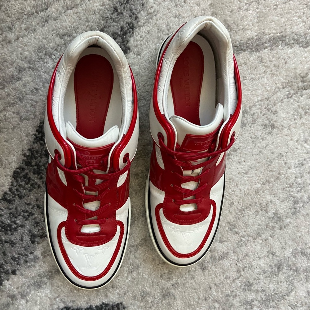 Louis Vuitton Leather Low Top Sneakers Size 10 White & Red - Picture 4 of 6